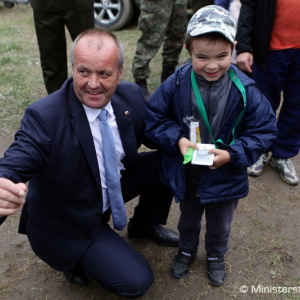 Minister Gajdoš si v Zázrivej pripomenul pamiatku hrdinov SNP