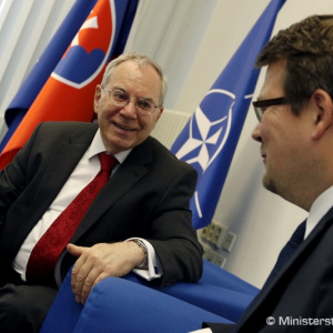 Slovensko podporuje vstup Gruzínska do NATO