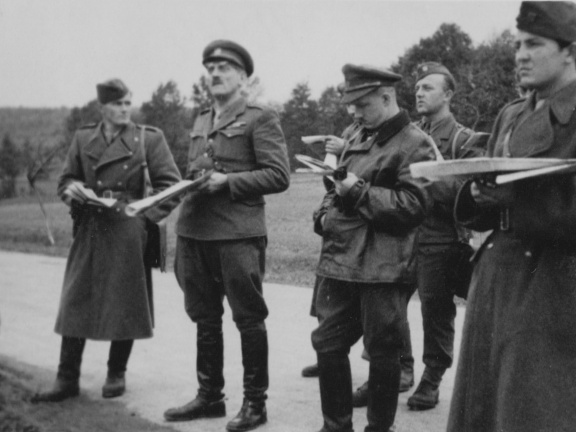Veliteľská porada boje Brezno a Zvolen