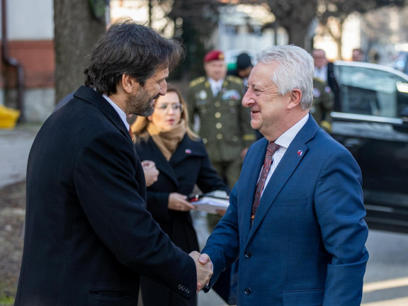slovenský a český minister obrany