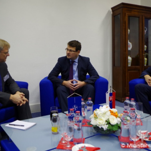 Experti z NATO na ministerstve obrany hodnotili obranné plány