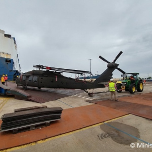 Prvé dva vrtuľníky Black Hawk sú už na Slovensku