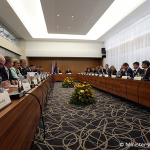 Ministri obrany Slovenskej a Českej republiky sa stretli v rámci 4. spoločného zasadnutia vlád