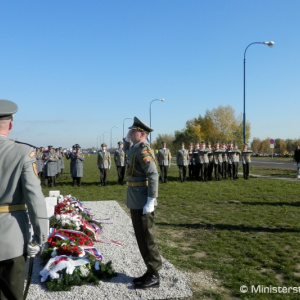 Úcta padlým vojnovým veteránom