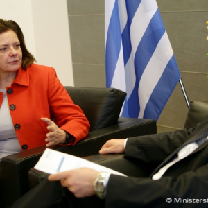 Minister Gajdoš rokoval s novou gréckou veľvyslankyňou M. L. Marinakisovou